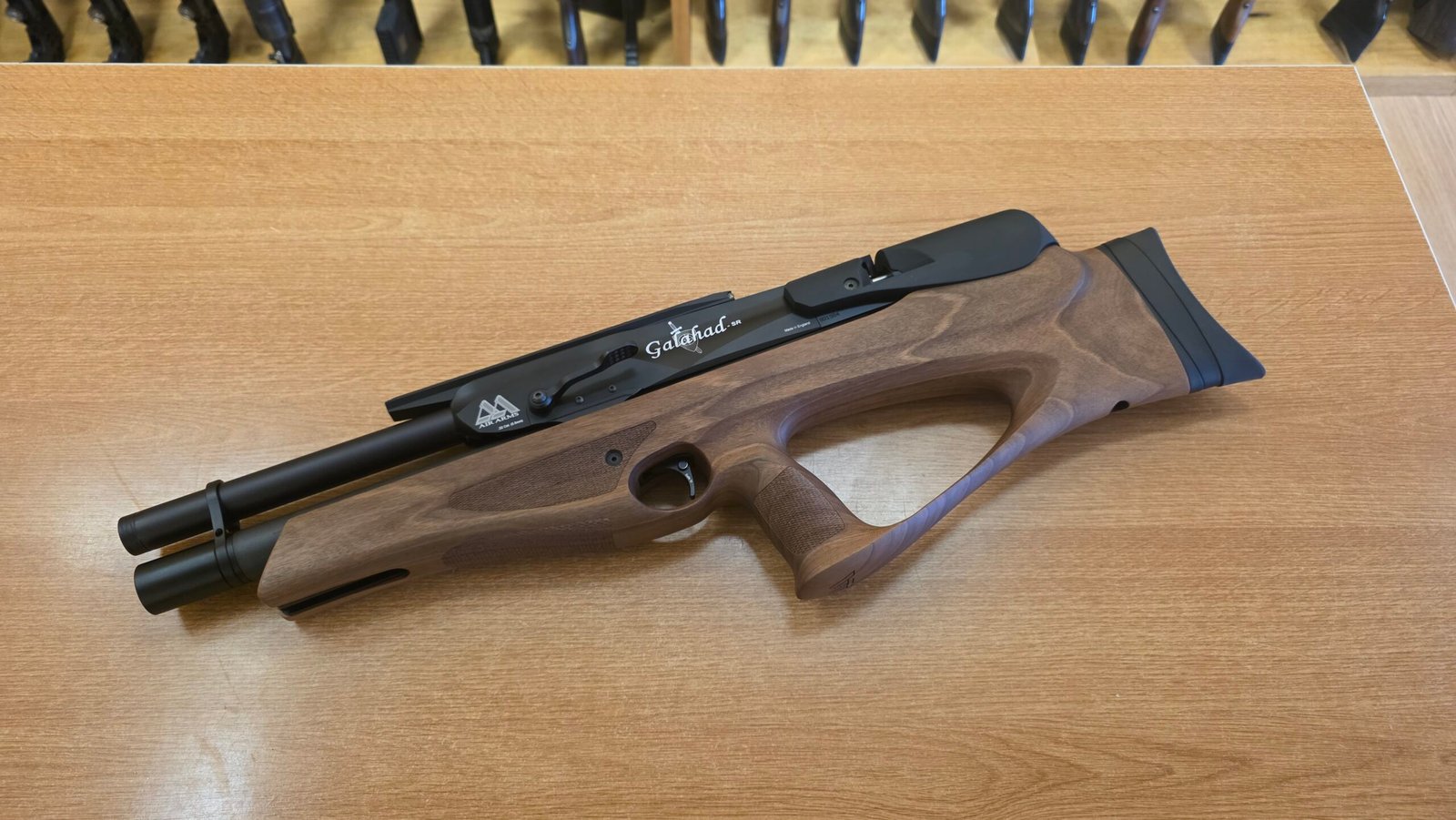 Senapan Air Arms .22 Galahad Walnut (10)